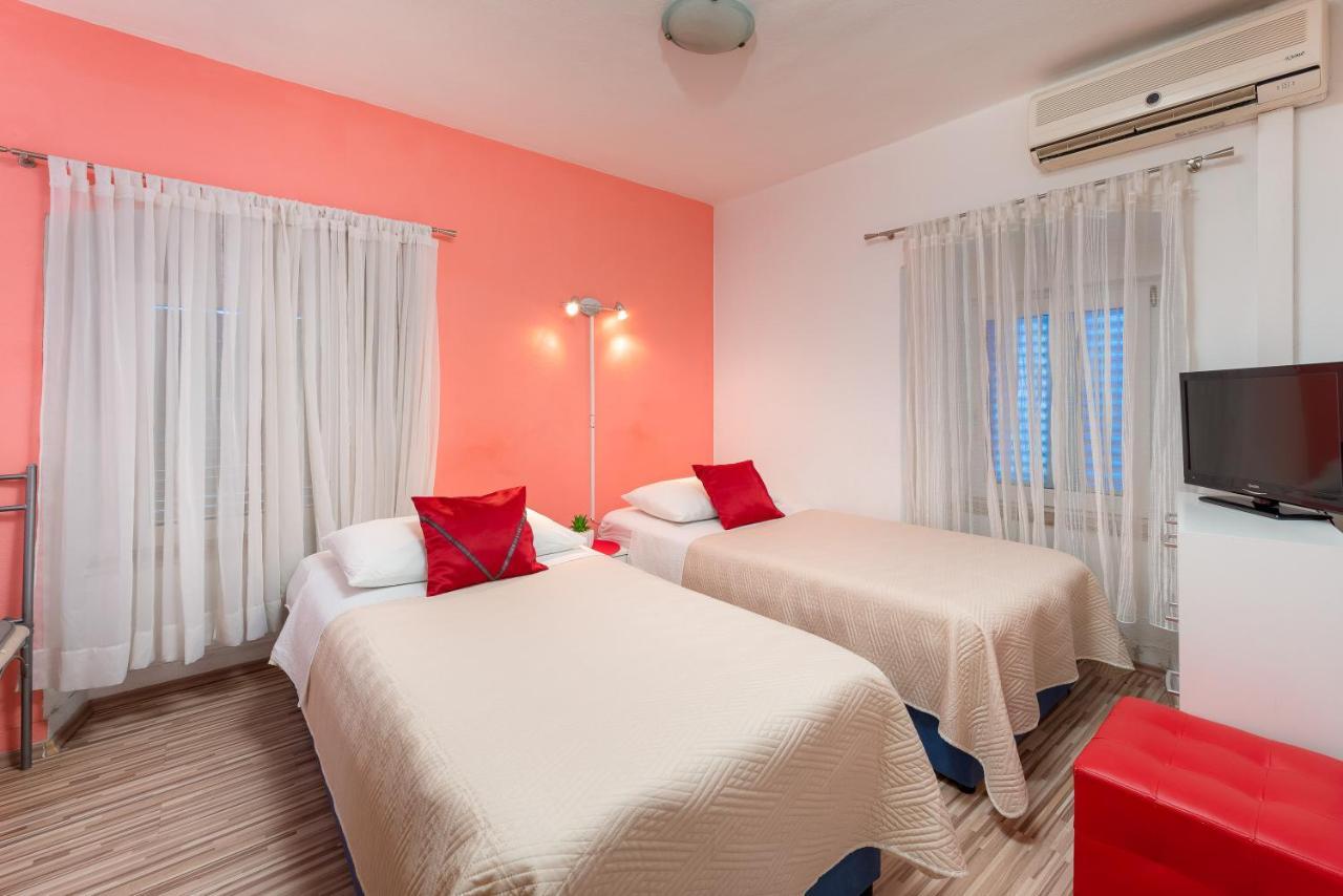 Damira Rooms สปลิท ภายนอก รูปภาพ