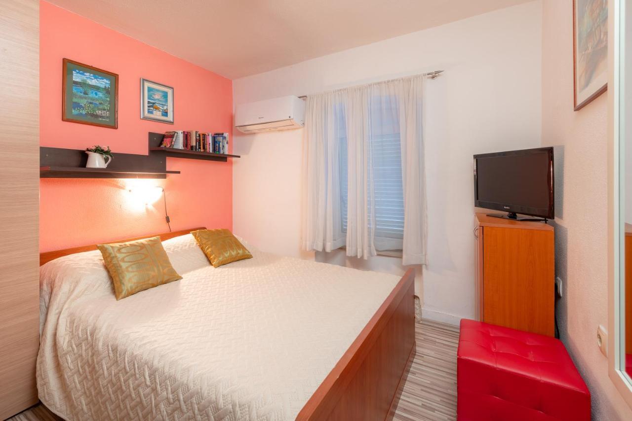 Damira Rooms สปลิท ภายนอก รูปภาพ
